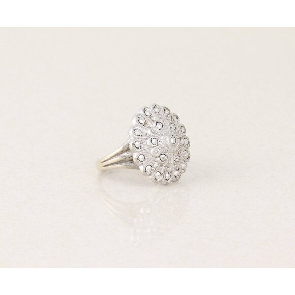 Sterling Silver Marcasite Flower Ring Size 4 - Picture 4 of 8